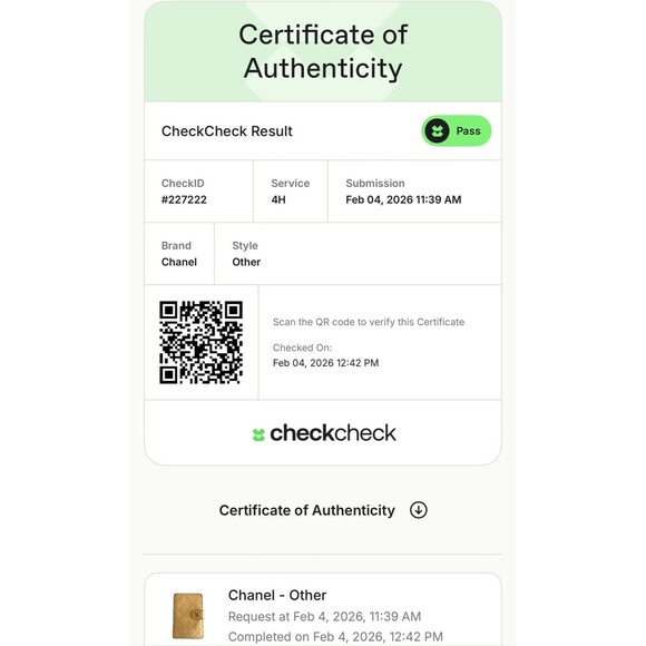 Chanel gold quilted lambskin leather bifold wallet authentic with COA - Picture 2 of 9